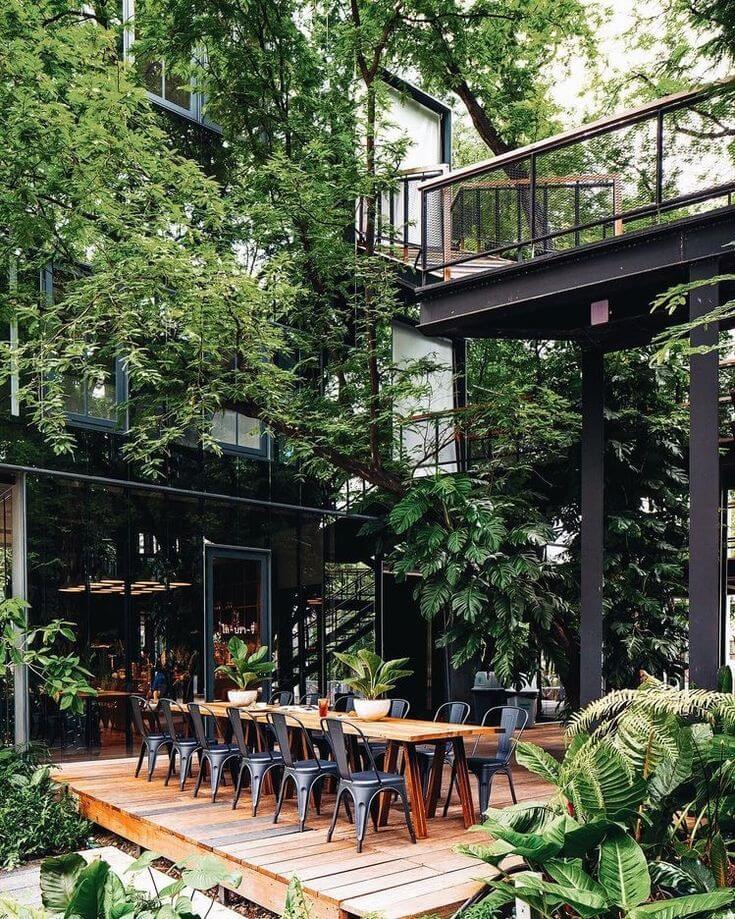 Jasa Taman Cafe Tropis